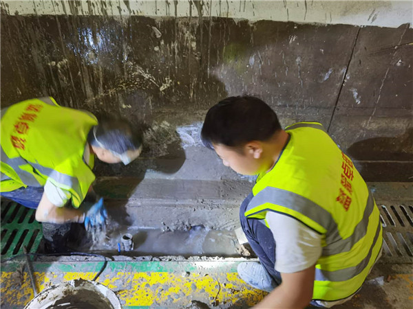 西安馨雅园小区地下室防渗水堵漏工程 - 工程案例 - 西安蓝箭卓越-西